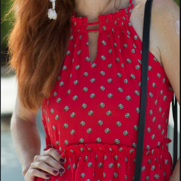 ✨HP✨LOFT Marigold Peplum Halter Tank Top - Picture 6 of 15